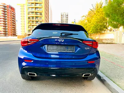 2018 Infiniti Q30 照片 5