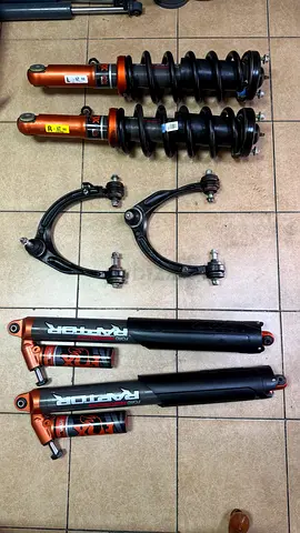 Ford F 150 Raptor Gen 2 FOX Live
Valve shocks
