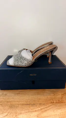 Nicoli heels