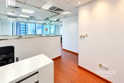 Upgraded Building | High Floor | Lake Views
