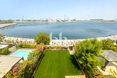 Luxury Living | Sea Views | Unfurnished