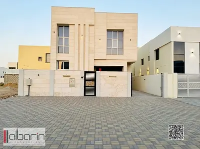 Spacious 5-master-bedroom villa in Al Helio.