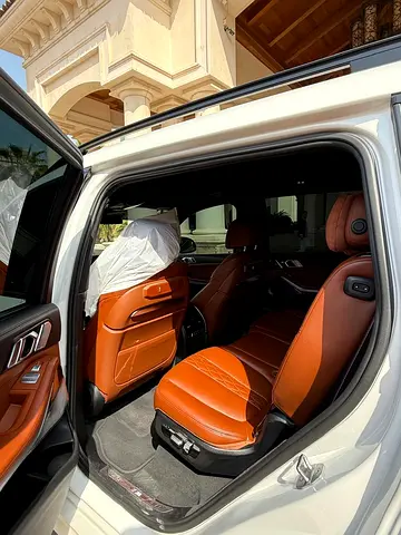 2024 BMW X7 — миниатюра 11
