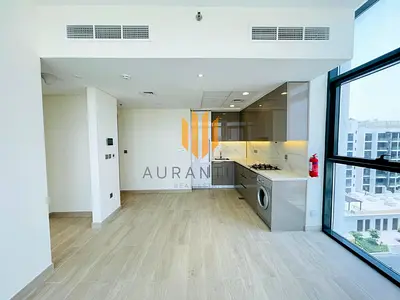 Mid Floor | Great Location | Vacant Soon
