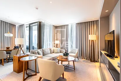 Burj Khalifa View | Elegant Apt | Fully Furnished