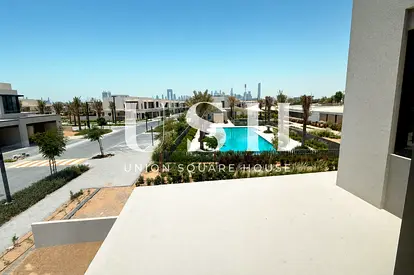 Facing Pool | Big plot | Single row