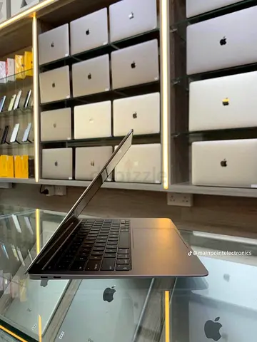 Apple Macbook air 2020 M1 8/256