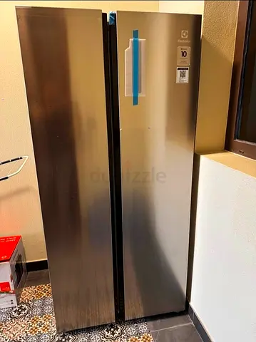 Electrolux Brand New Side-by-Side Refrigerator 80cm width NEVER USED
