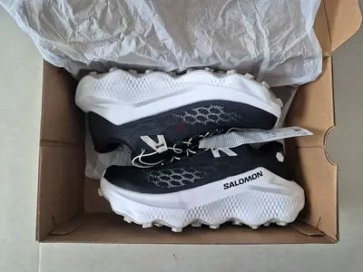 Salomon Ultra Glide 4 Women's Trail Running Shoes - EU 38 2/3 / UK 5.5 / US 7 - Brand New