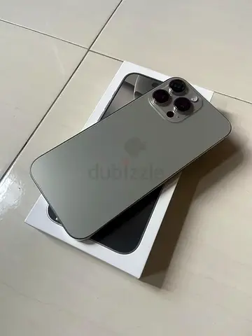 iPhone 16 Pro Max 256GB Natural Titanium 5G With FaceTime - USA Version (e-SIM only)