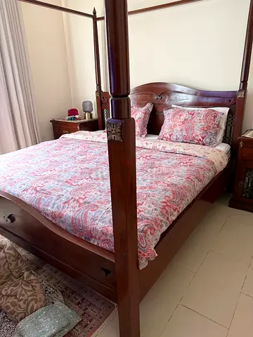 Marina Home 4 Poster Bed