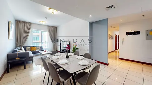 Vacant | Furnished | Partial sea view