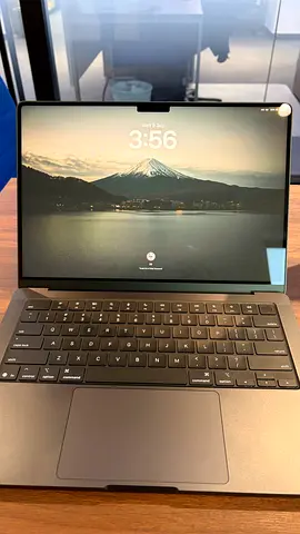 Apple M5 MacBook Pro 24GB RAM 1TB STORAGE (Used 2 days - Like brand new, out of the box)