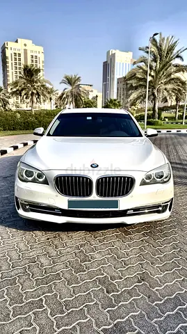 BMW 730i GCC - Super Condition - Low KM