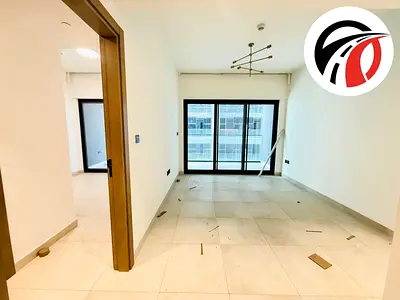 شقة بغرفة نوم واحدة | إطلالة على وسط المدينة | شرفة | غير مفروشة
