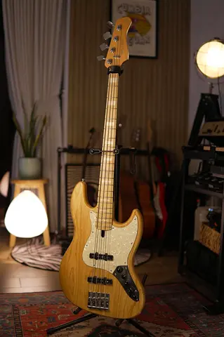 Sire 4-strings marcus miller v7 swamp ash