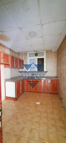 Very spacious and beautiful place and good location 1bhk two washroom cantral Ac available no depos