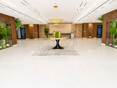 4 Cheques | Pool view | High Floor | Vacant