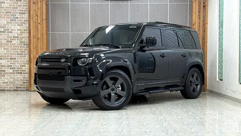Defender P300 X-Dynamic / Full Option / 5 Years Warranty + Service