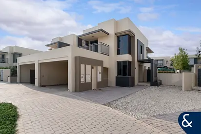 Greenbelt | 5 Bed | Maids | Single Row I VOT