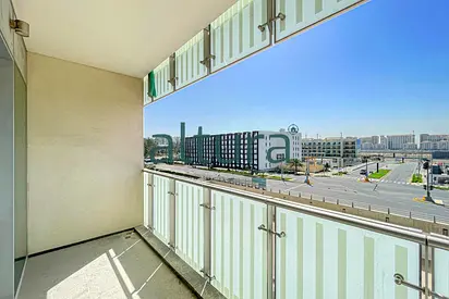 Corner 2BR | Prime Location | Beach Access