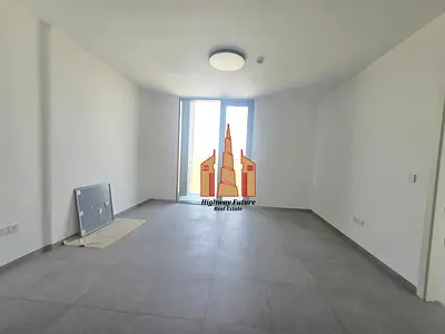 Huge size 1bhk 2baths in 60k balcony wardrobes 1parking free