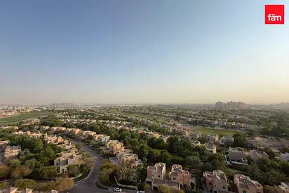 Top views | multiple cheques | furnished | vacant