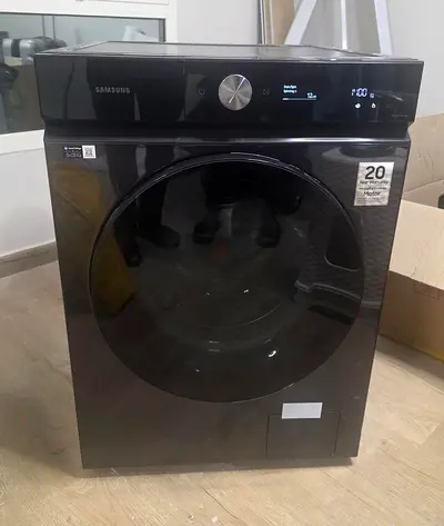 Samsung bespoke washing machine 2in1 new condition same like new condition with wifi option 11.5 kg