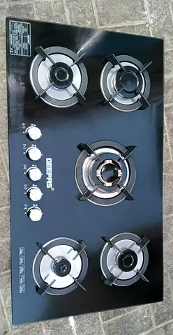 Geepas 5-Burner Gas Hob - Black Glass Top, Good Working Condition working fre home delivery