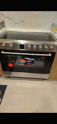 Stainless Steel Electric Range with Ceramic Hob and Oven - Good Condition