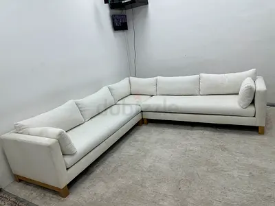 Like new condition crate&barrel corner sofa