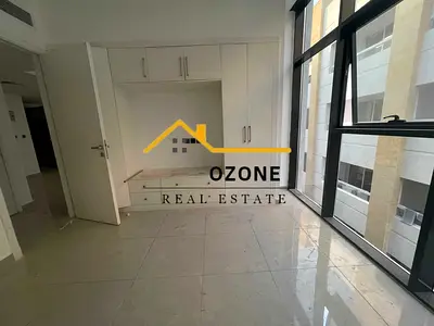 🏡 SPACIOUS UNFURNISHED 1 BHK FOR RENT IN SCHOOL ZONE, MUWAILAH SHARJAH | 950 SQ.FT. | 2 WASHROOMS | BUILT-IN CUPBOARDS | BALCONY | COVERED PARKING | ALL AMENITIES ✨