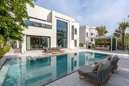 Lake Facing Garden Hall Fully Furnished