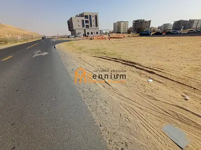للبيع ارض مميزه بمنطقة الحوشي الشارقه