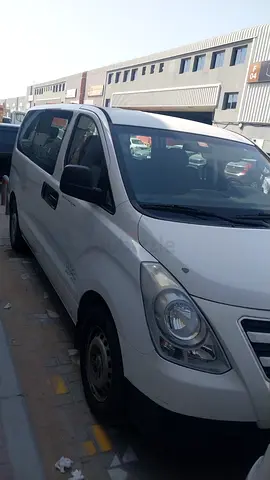 2016 Hyudai H1 Van 11 Seater GCC Specification