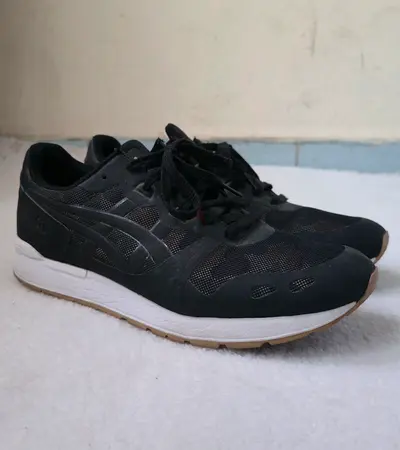 Sneakers Shoe for Men ( Asics)