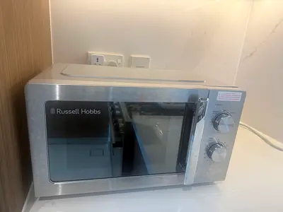 Russell Hobbs 20L Stainless Steel Microwave – 800W