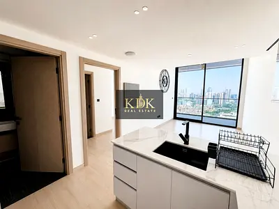 Modern 1BR | Unfurnished | High Floor | Vacant