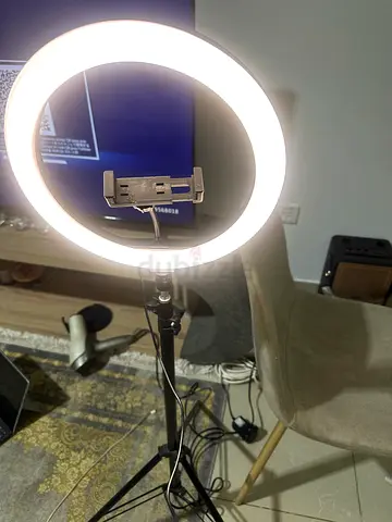 Ring light