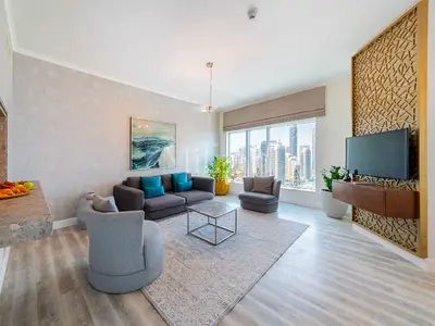 Burj Khalifa View | Luxury Living | Prime Location