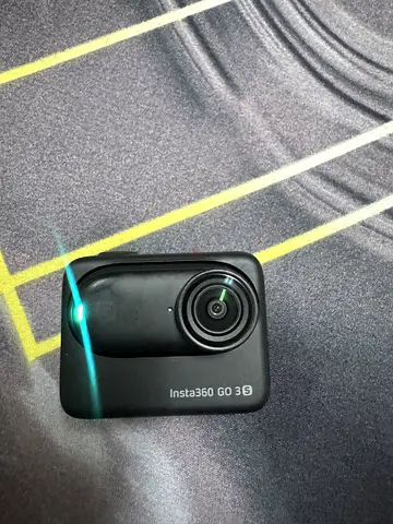 Insta360 GO 3S 128GB + Action Pod - 4K Action Camera - Excellent Condition