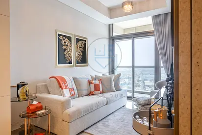 "Modern 1-Bedroom Luxury Apartment in Business Bay"