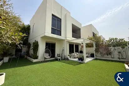4 Bedroom | Single Row | Close to Pool & Park