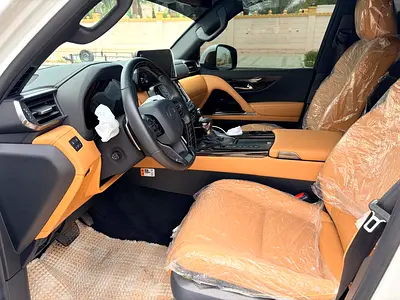صورة 8 لـ 2025 Lexus LX-SERIES