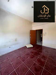 1BHK for rent in Al Manakh | With Balcony | Prime location close to all services