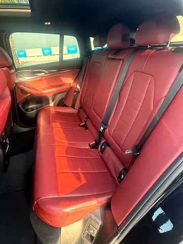 صورة 6 لـ 2019 BMW X4