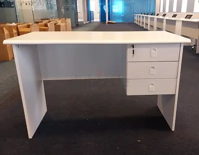 Brand new office Table available