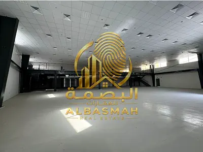 Warehouse for rent in Industrial Zone 17, 13,600 square feet, fully equipped with a mezzanine; the property is new and has never been used before