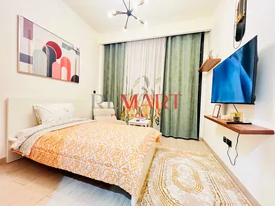 Modern furniture / 50k with 4 cheques / Good Price / Pool view