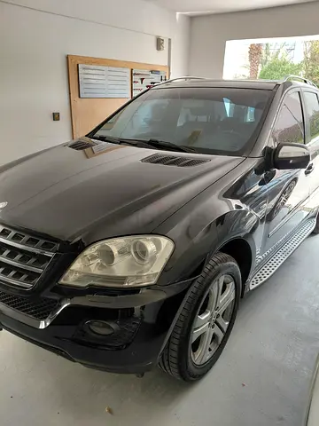 2010 Mercedes-Benz ML 350 - Japanese Specs - Pristine Condition